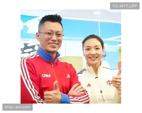 魏秋月人前像女强人,小姐姐家的厨房全是高档进口货,普通人连摸都不敢摸一把! 魏秋月人前像女强人,小姐姐家的厨房全是高档进口货,普通人连摸都不敢摸一把!